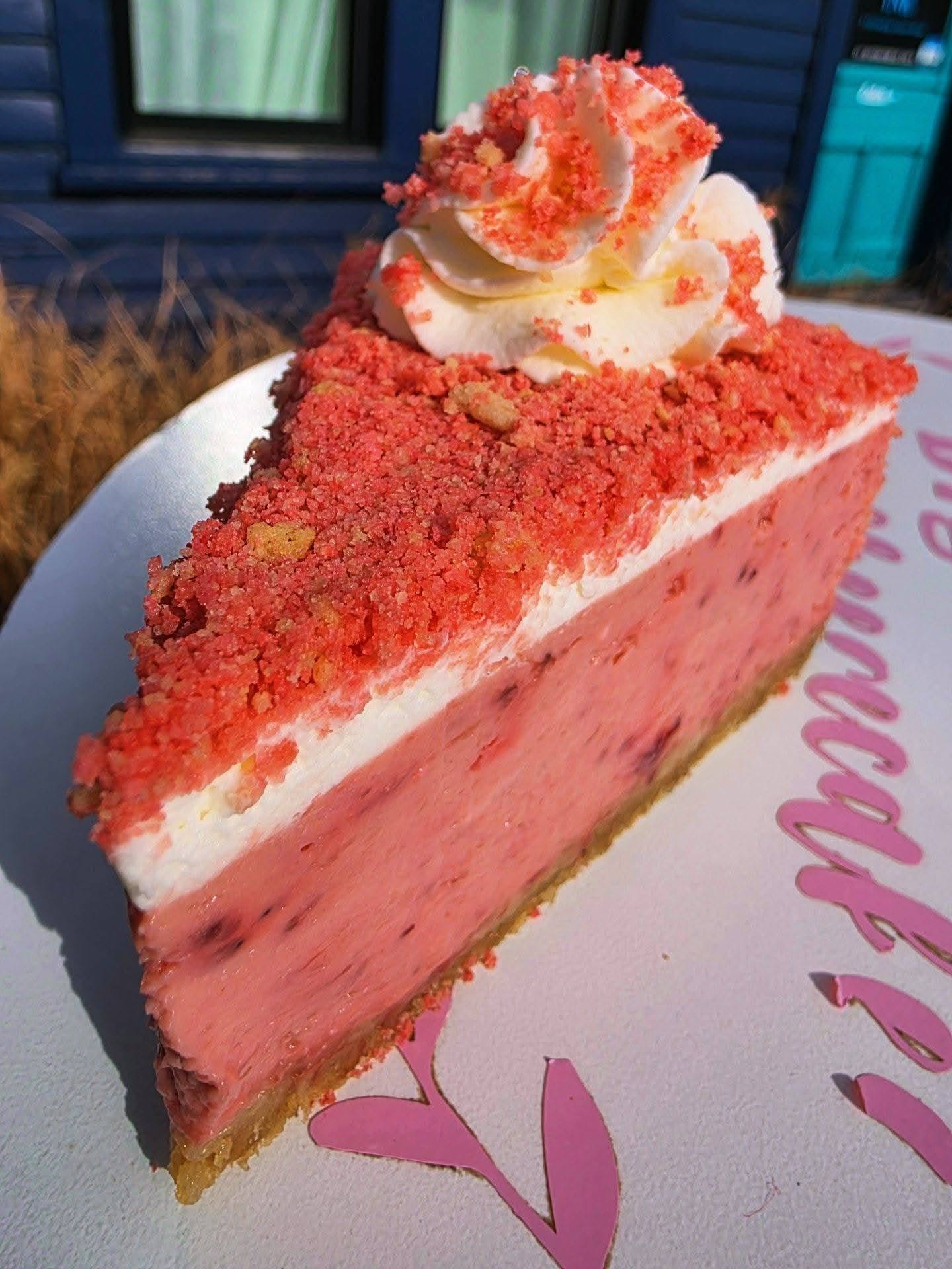 Double-Strawberry-Crunch-Cheesecake